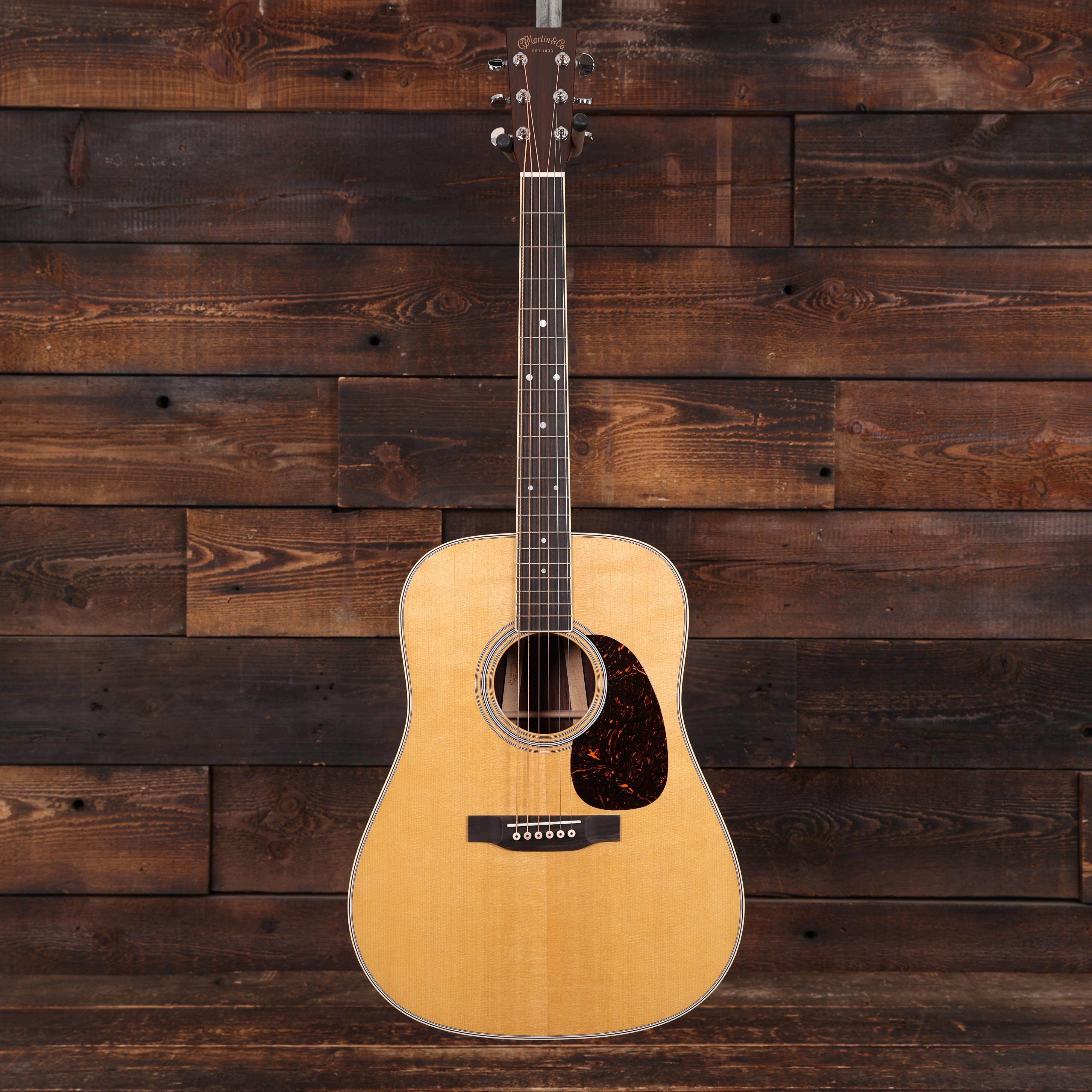 Martin Standard Series D-35 Dreadnought Acoustic Guitar